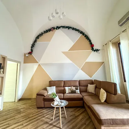 House Zaffiro