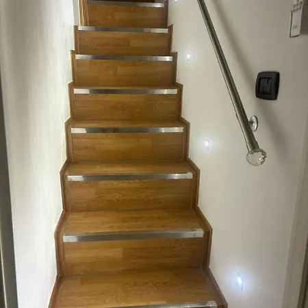 House Zaffiro