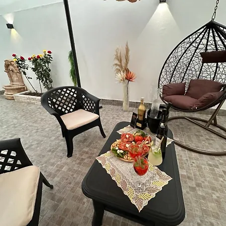 Apartment House Zaffiro *