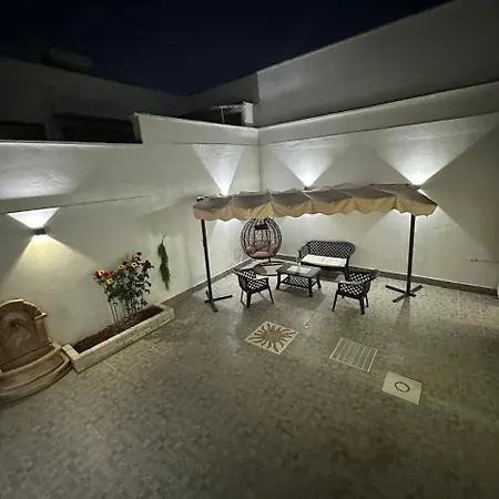 Apartment House Zaffiro *